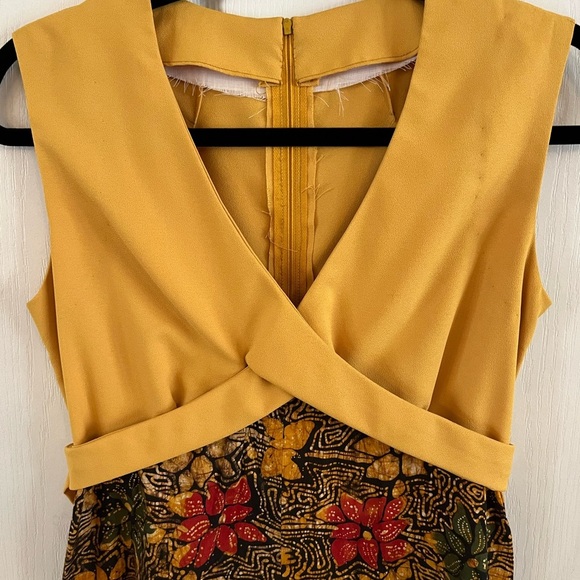Handmade Vintage 70’s maxi floral dress yellow, & brown empire waist Small EUC​ - Picture 9 of 16